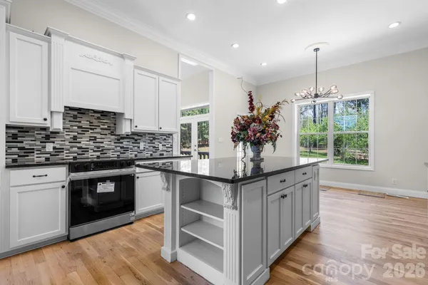 $865,000 | 133 Greens Road, Granite Falls, NC 28630