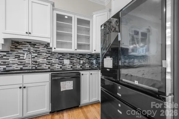 $865,000 | 133 Greens Road, Granite Falls, NC 28630