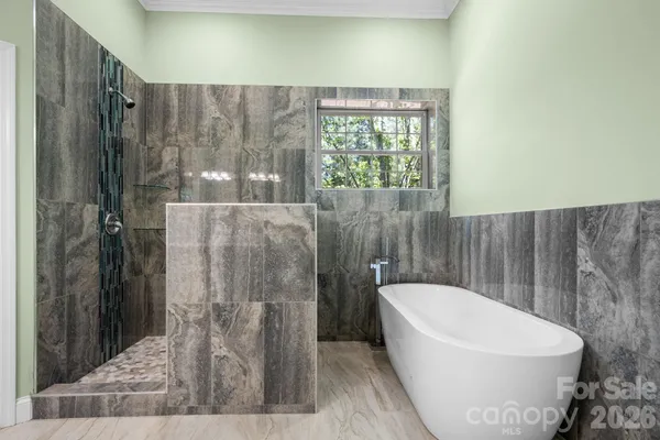 $865,000 | 133 Greens Road, Granite Falls, NC 28630