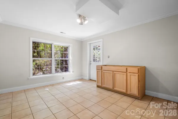 $865,000 | 133 Greens Road, Granite Falls, NC 28630