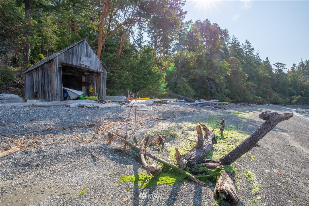 1 South Beach Road Decatur Island, WA 98221 - Photo 16 of 25