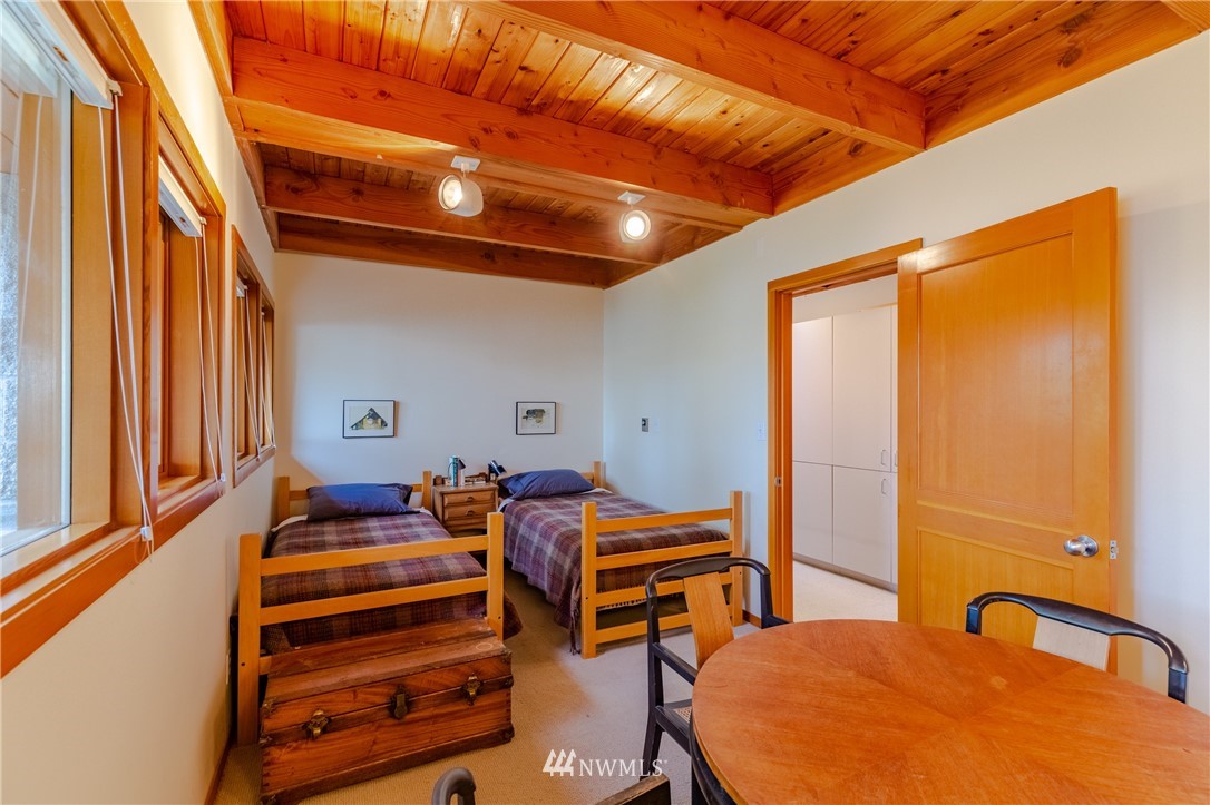 1 South Beach Road Decatur Island, WA 98221 - Photo 4 of 25