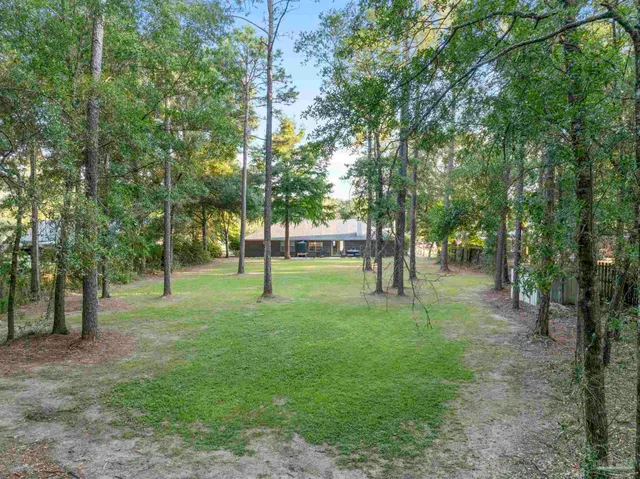 $2,095 | 5828 Ibis Road, Milton, FL 32583