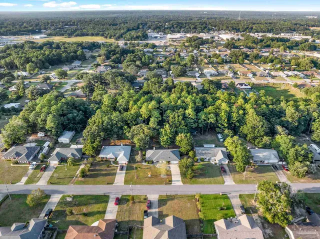 $2,095 | 5828 Ibis Road, Milton, FL 32583