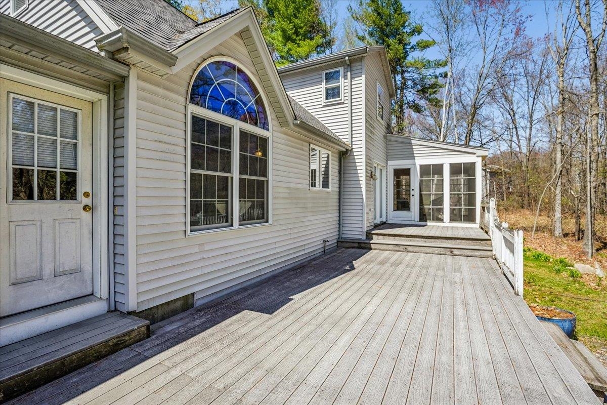 112 Hardy Road Londonderry, NH 03053 - Photo 25 of 59