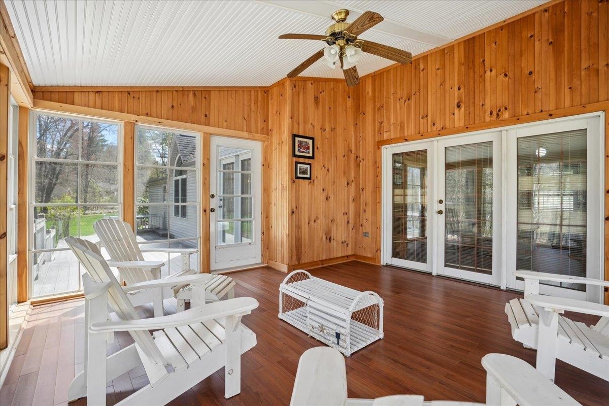112 Hardy Road Londonderry, NH 03053 - Photo 48 of 59