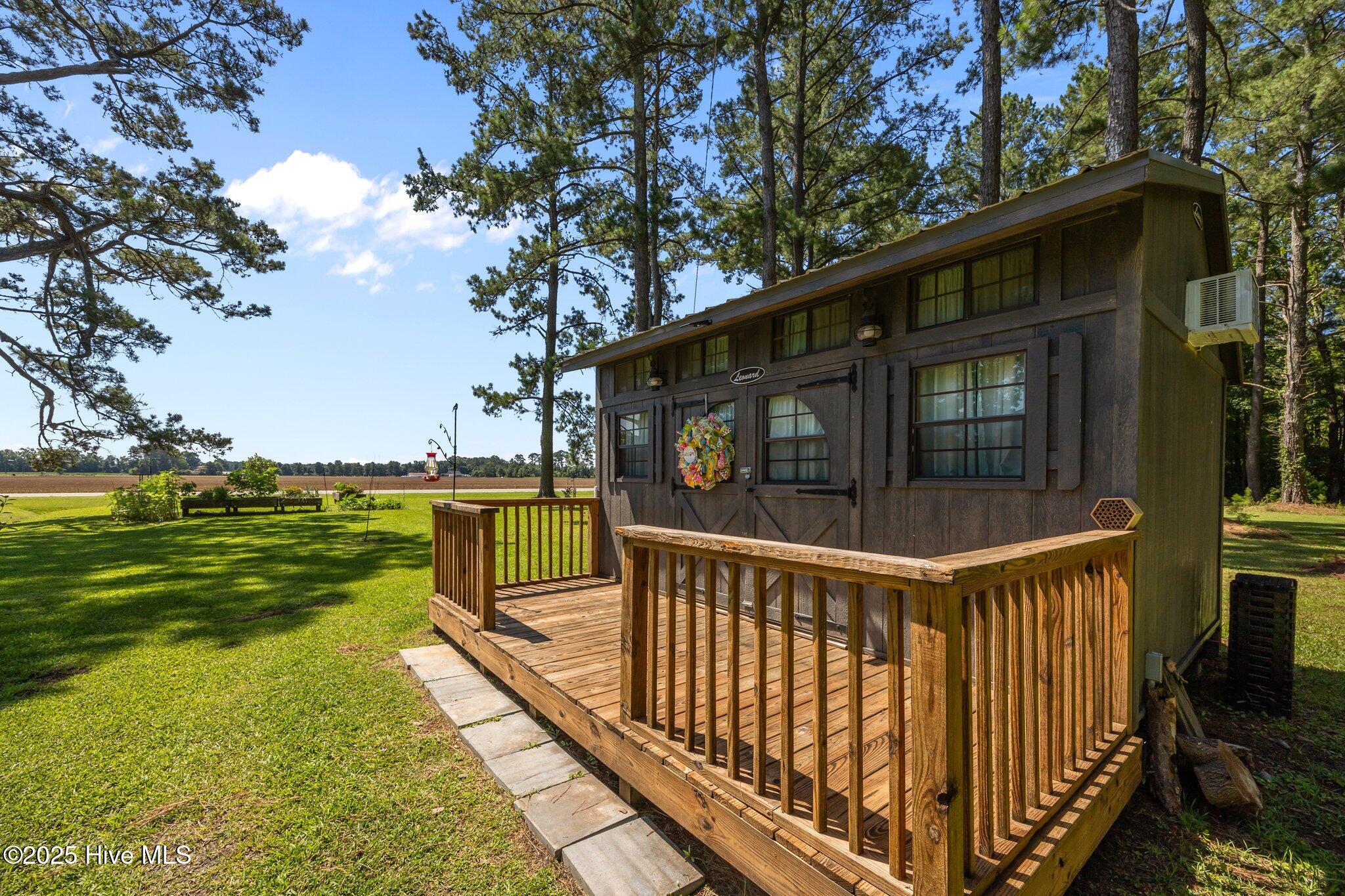 1850 Highsmith Road Burgaw, NC 28425 - Photo 36 of 40 48-web-or-mls-IMG_3545