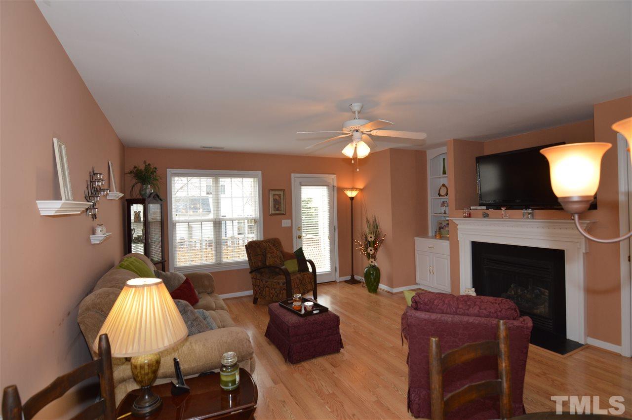 2409 Pumpkin Ridge Way Raleigh, NC 27604 - Photo 8 of 18 Gallery Image 8
