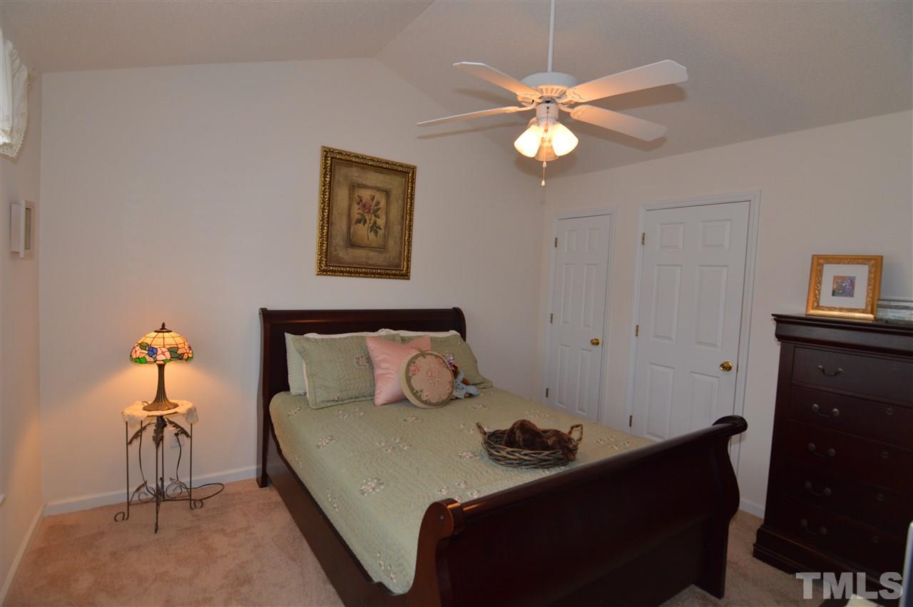 2409 Pumpkin Ridge Way Raleigh, NC 27604 - Photo 10 of 18 Gallery Image 10