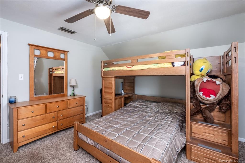 5900 Sullins Road Charlotte, NC 28214 - Photo 17 of 27 Gallery Image 17