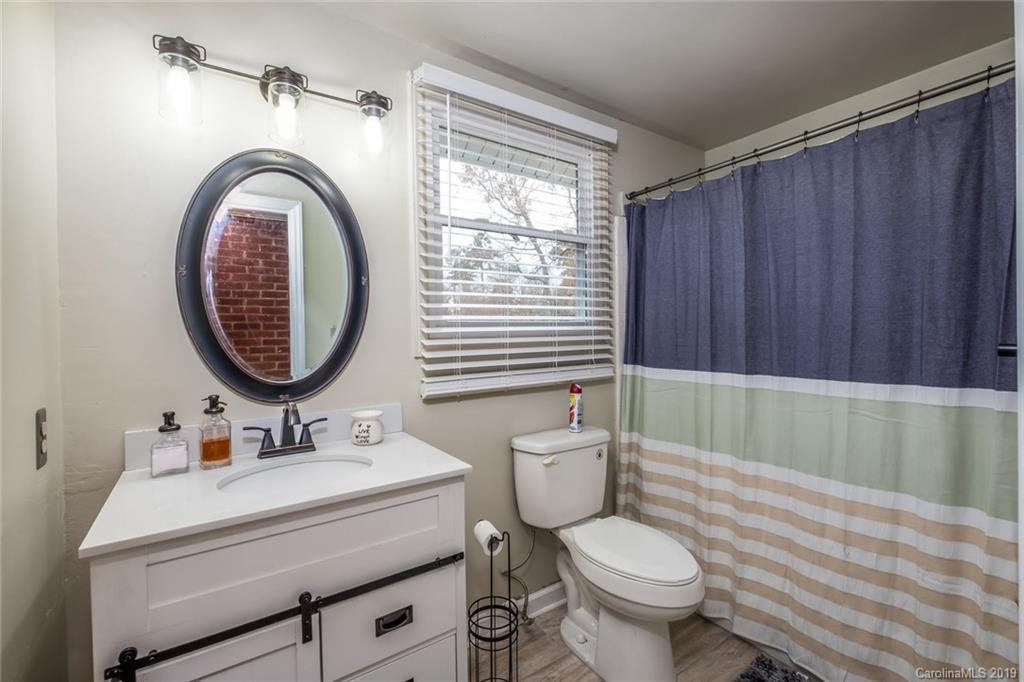5900 Sullins Road Charlotte, NC 28214 - Photo 19 of 27 Gallery Image 19