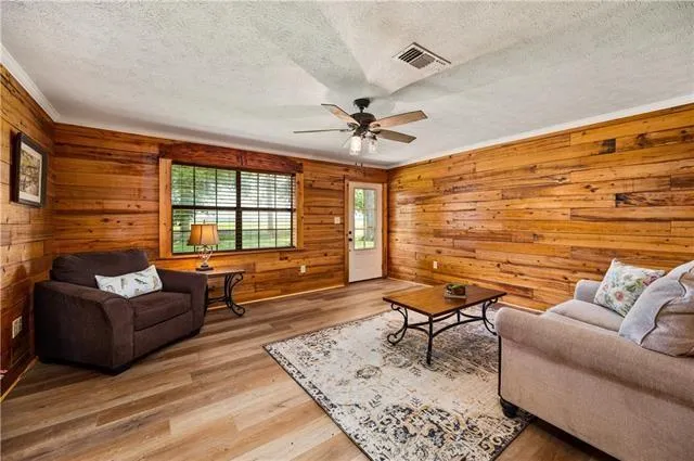 $249,000 | 5887 565th Highway, Jonesville, LA 71343