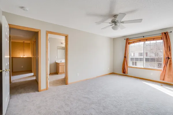 $2,000 | 17674 96th Avenue North, Maple Grove, MN 55311