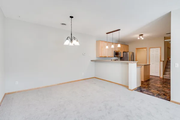 $2,000 | 17674 96th Avenue North, Maple Grove, MN 55311