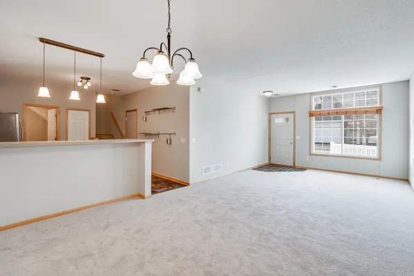 $2,000 | 17674 96th Avenue North, Maple Grove, MN 55311