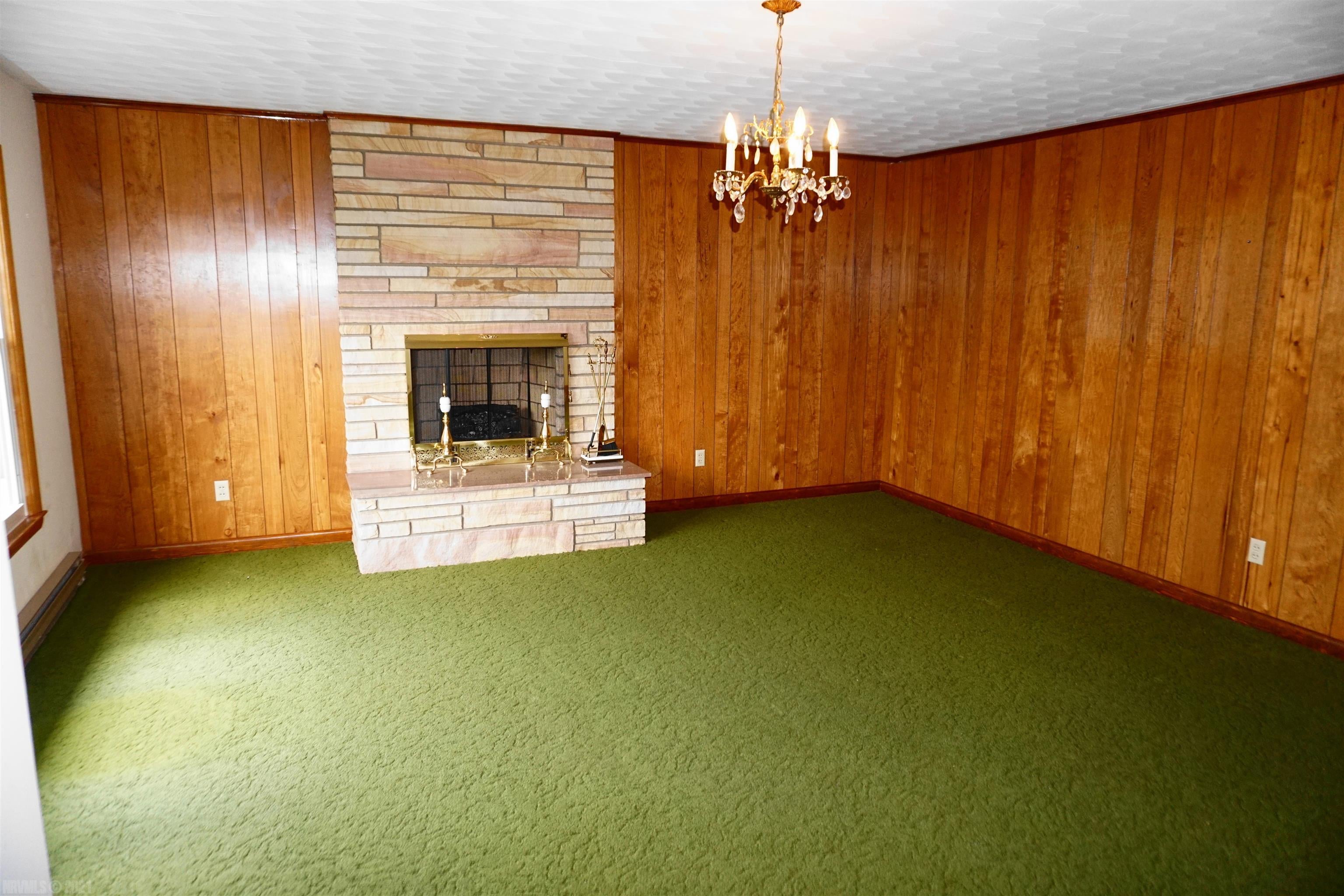149 Whitlow Road Narrows, VA 24124 - Photo 21 of 62 Gallery Image 21