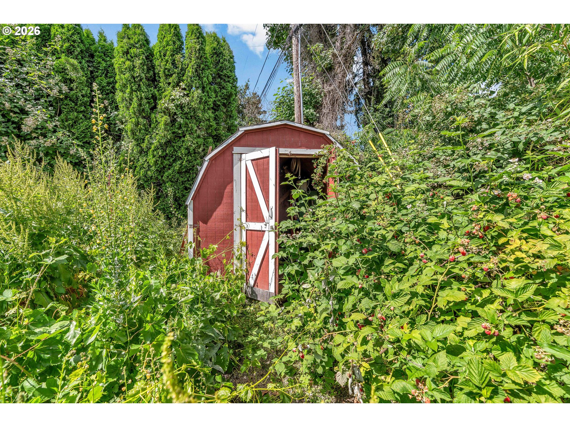 8025 Southwest Schiller Road Portland, OR 97225 - Photo 46 of 48