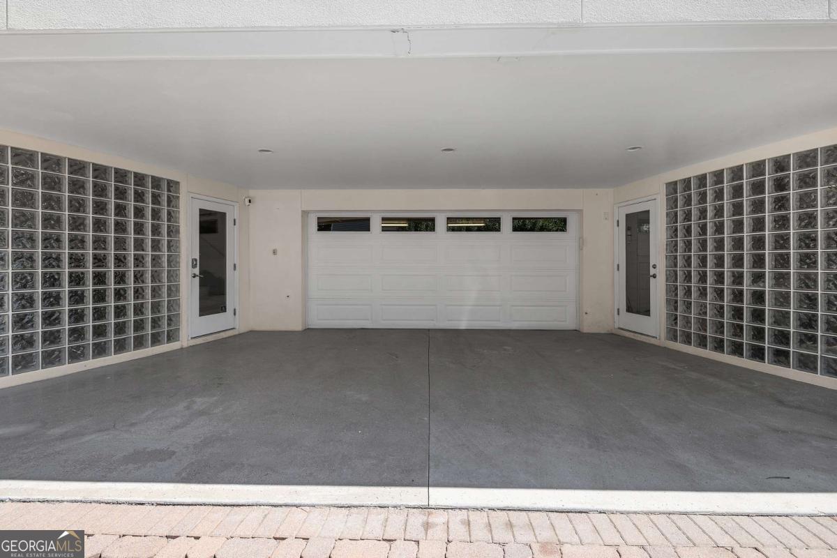 8 18th Street Tybee Island, GA 31328 - Photo 46 of 50 a view of a garage