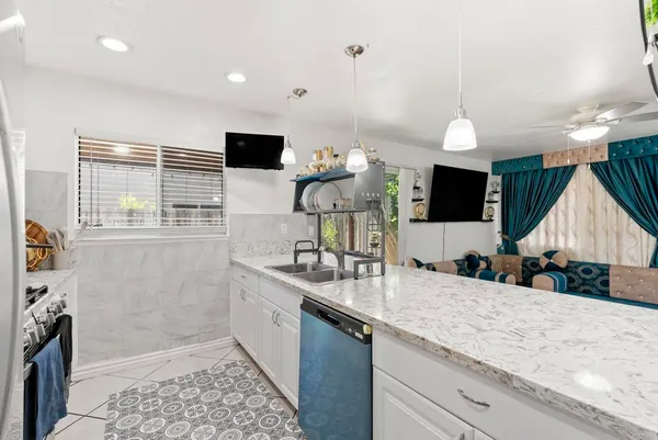 $875,000 | 846 Friendly Circle, El Cajon, CA 92021