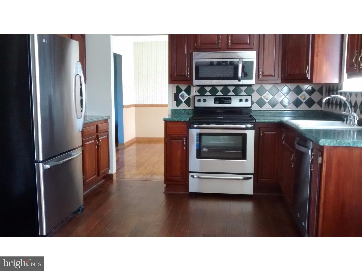 537 Sharon Road Colmar, PA 18915 - Photo 4 of 20 Gallery Image 4