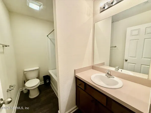 $1,750 | 887 Capitol Parkway, Jacksonville, FL 32218