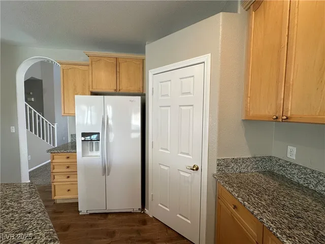 $2,555 | 11233 Playa Caribe Avenue, Las Vegas, NV 89138