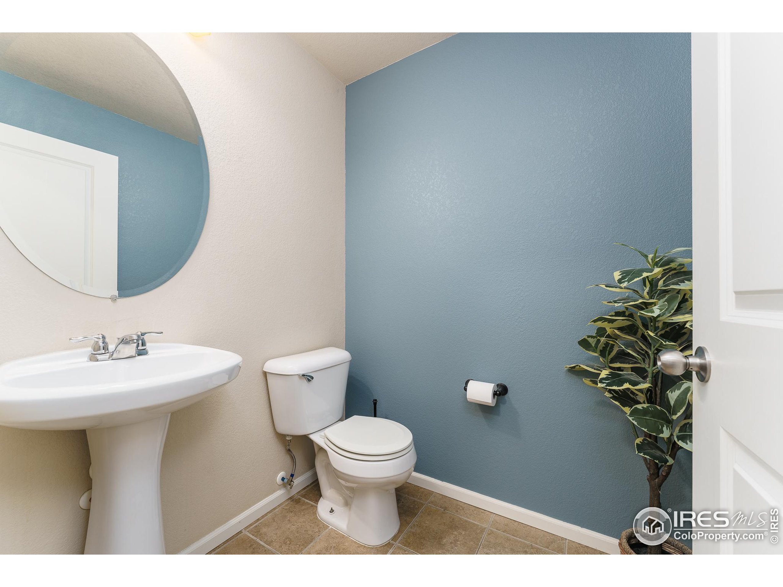 15233 West 65th Avenue, Unit C Arvada, CO 80007 - Photo 14 of 32