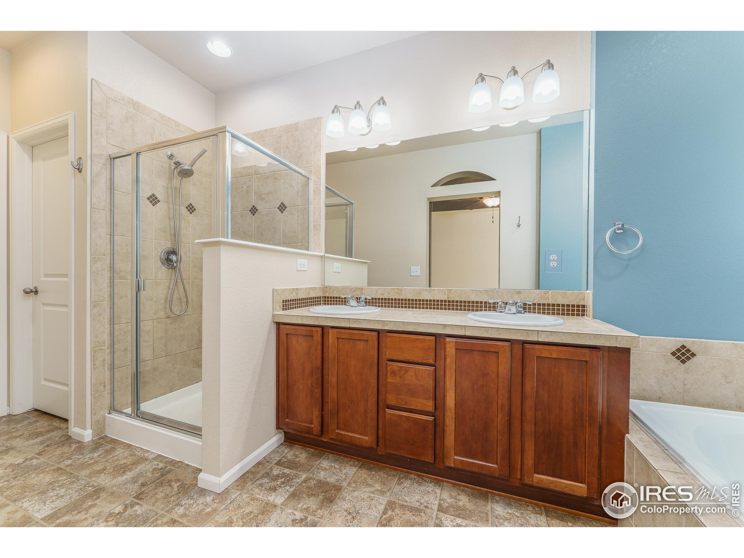 15233 West 65th Avenue, Unit C Arvada, CO 80007 - Photo 20 of 32