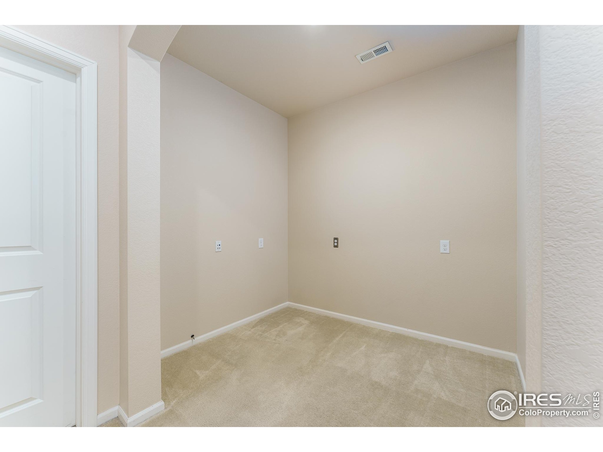 15233 West 65th Avenue, Unit C Arvada, CO 80007 - Photo 24 of 32