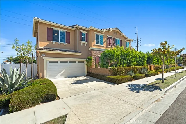 $1,189,000 | 21611 Normandie Avenue, Torrance, CA 90501