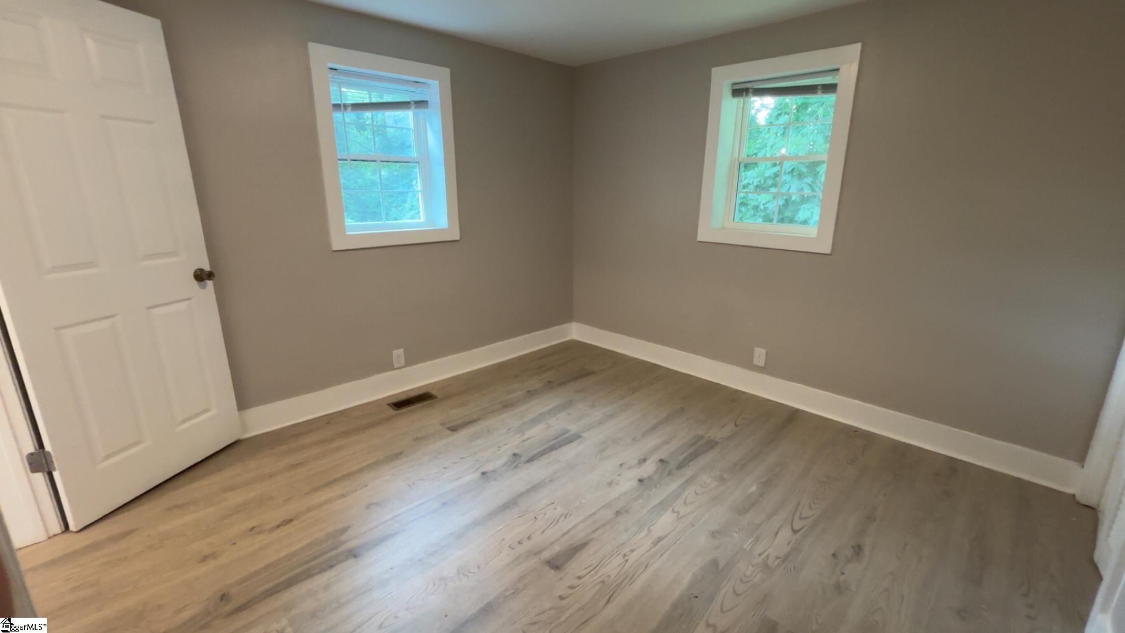 148 Loop Street Wellford, SC 29385 - Photo 9 of 14