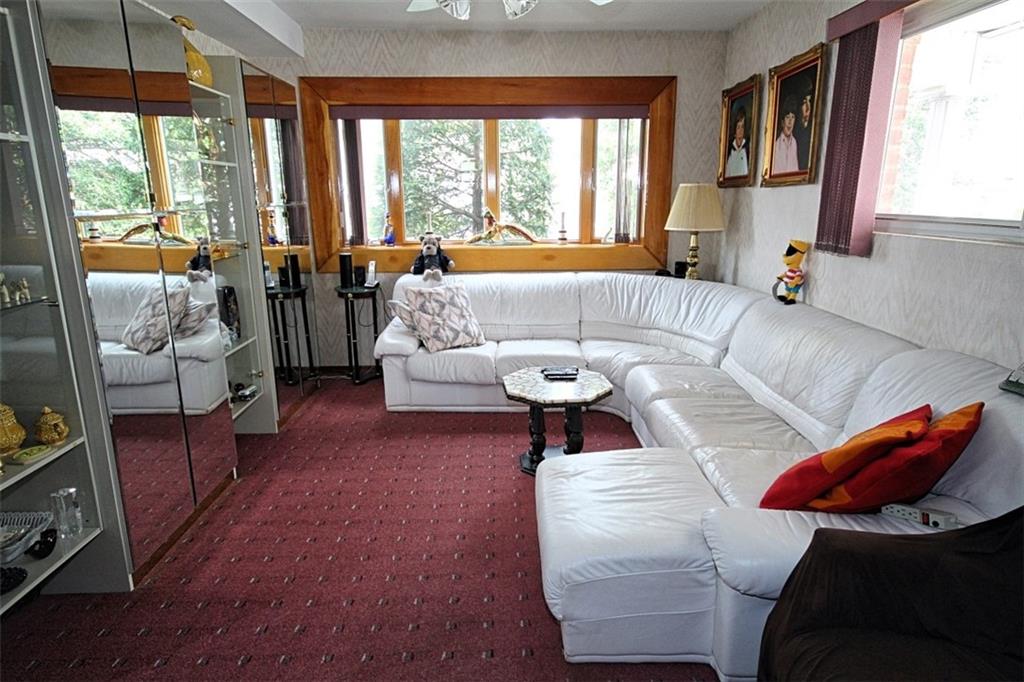 223 Whitman Drive Brooklyn, NY 11234 - Photo 4 of 17