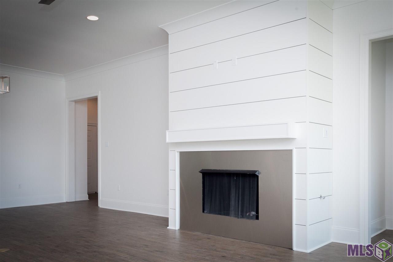 623 Portula Avenue Baton Rouge, LA 70820 - Photo 3 of 19 Gallery Image 3