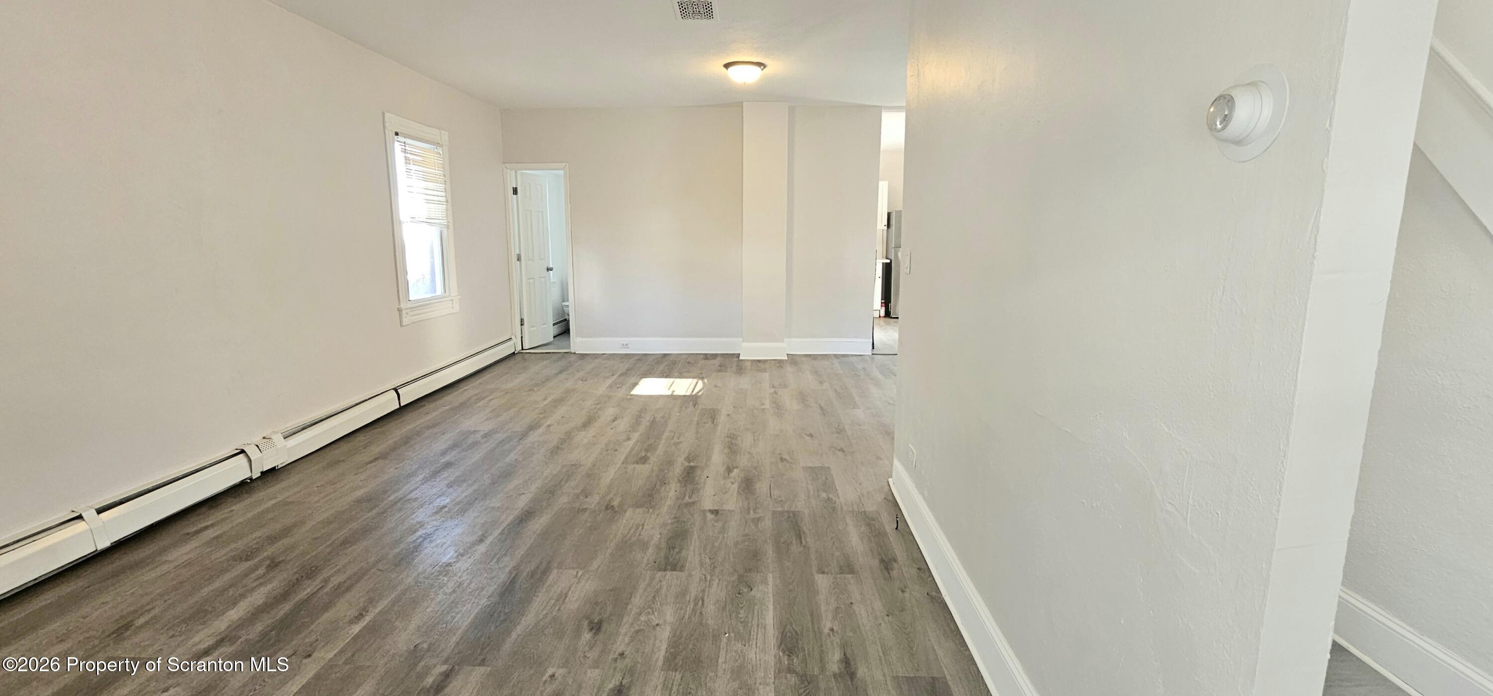 315 Aswell Court Scranton, PA 18504 - Photo 12 of 15 Living Room