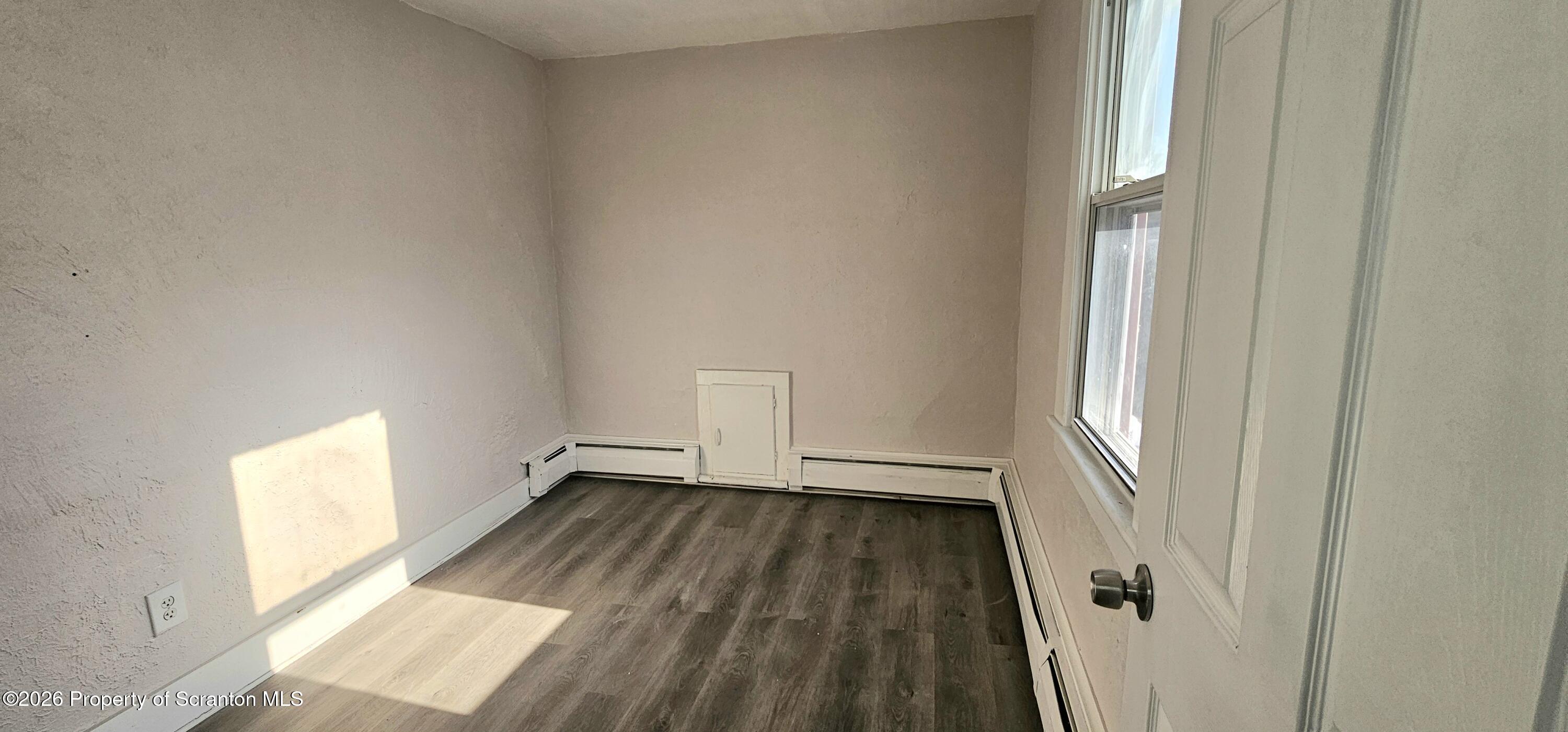 315 Aswell Court Scranton, PA 18504 - Photo 10 of 15 Bedroom 1