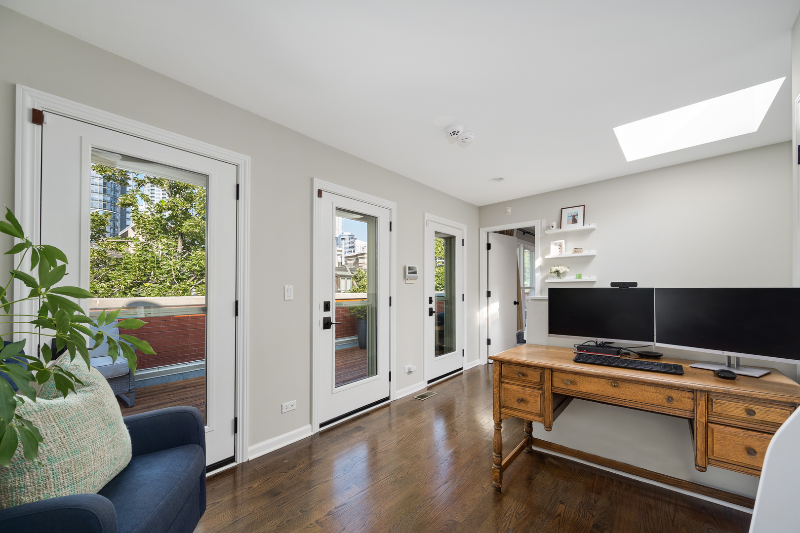 486 North Clinton Street Chicago, IL 60654 - Photo 25 of 41