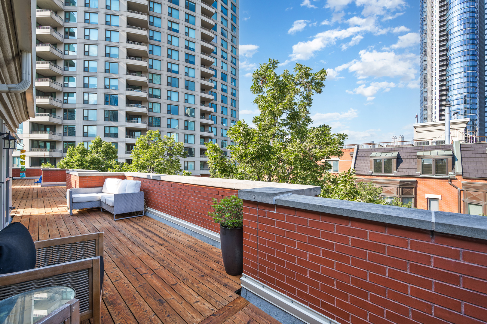 486 North Clinton Street Chicago, IL 60654 - Photo 32 of 41