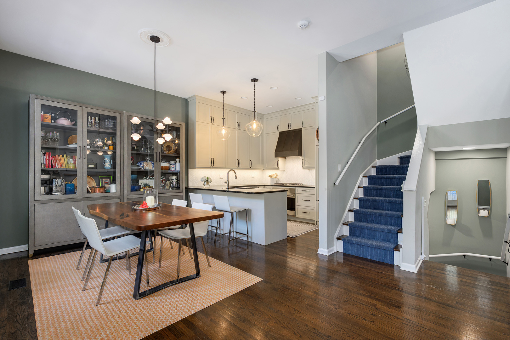 486 North Clinton Street Chicago, IL 60654 - Photo 9 of 41