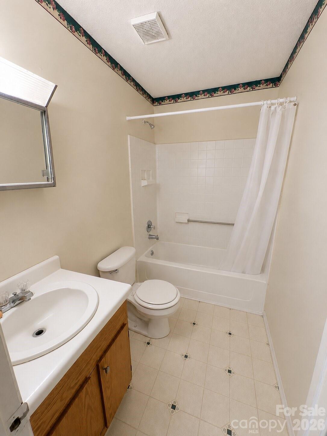 305 Mobley Street Clover, SC 29710 - Photo 18 of 20