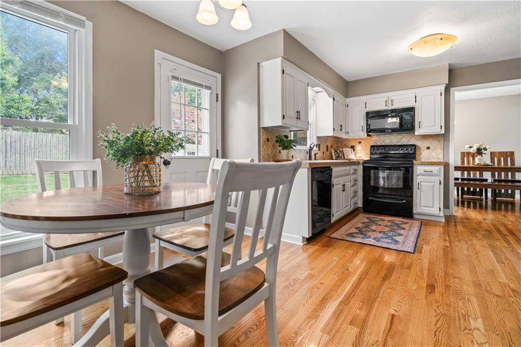 15615 West 81st Street Lenexa, KS 66219 - Photo 15 of 40