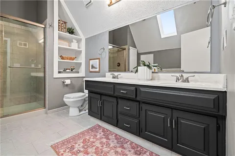 $460,000 | 15615 West 81st Street, Lenexa, KS 66219