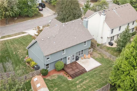 $460,000 | 15615 West 81st Street, Lenexa, KS 66219