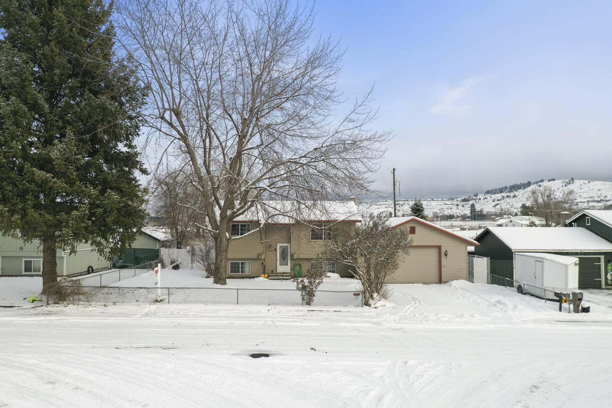 220 North Hodges Road Greenacres, WA 99016 - Photo 26 of 29 Gallery Image 26