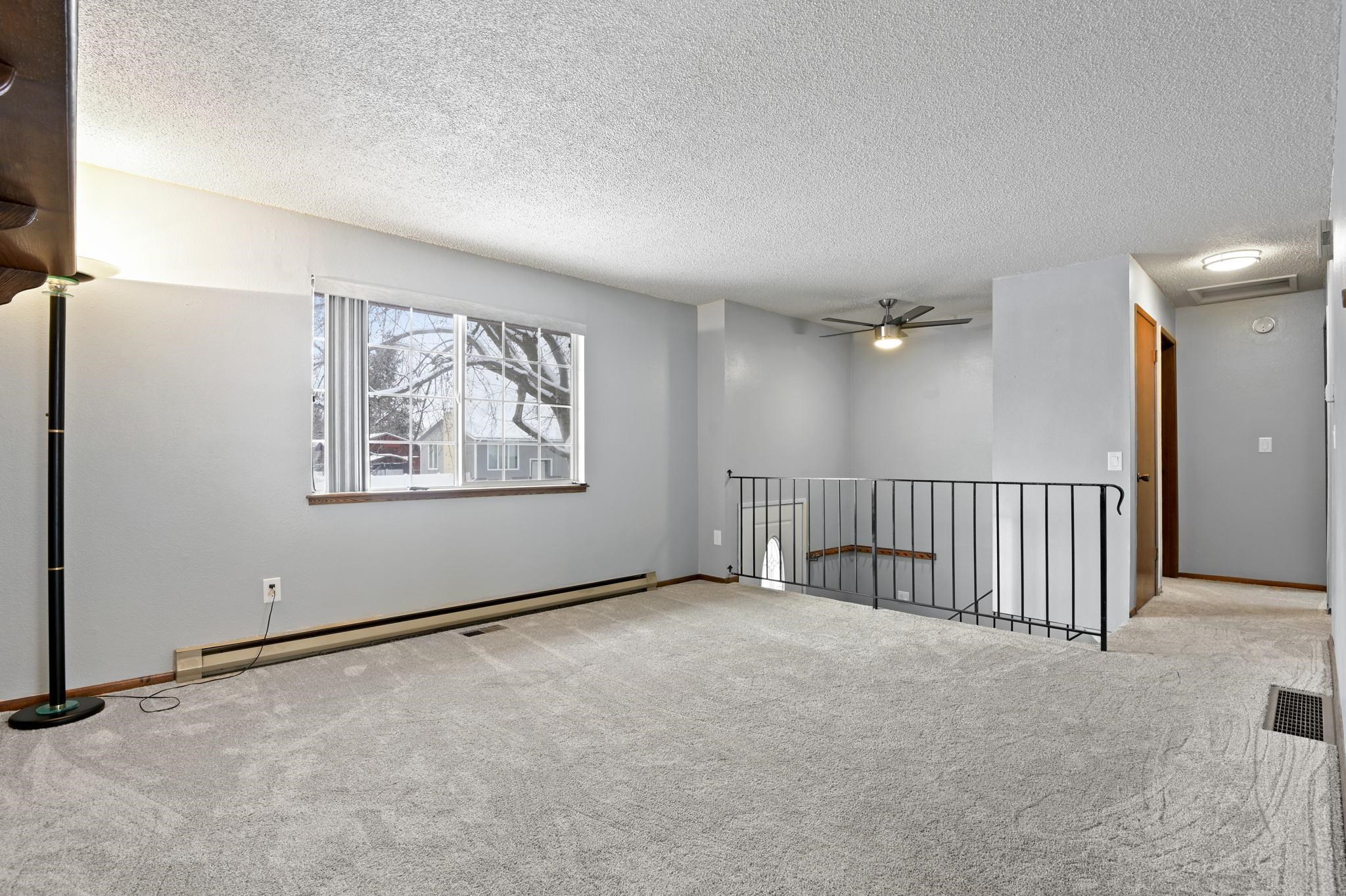 220 North Hodges Road Greenacres, WA 99016 - Photo 5 of 29 Gallery Image 5