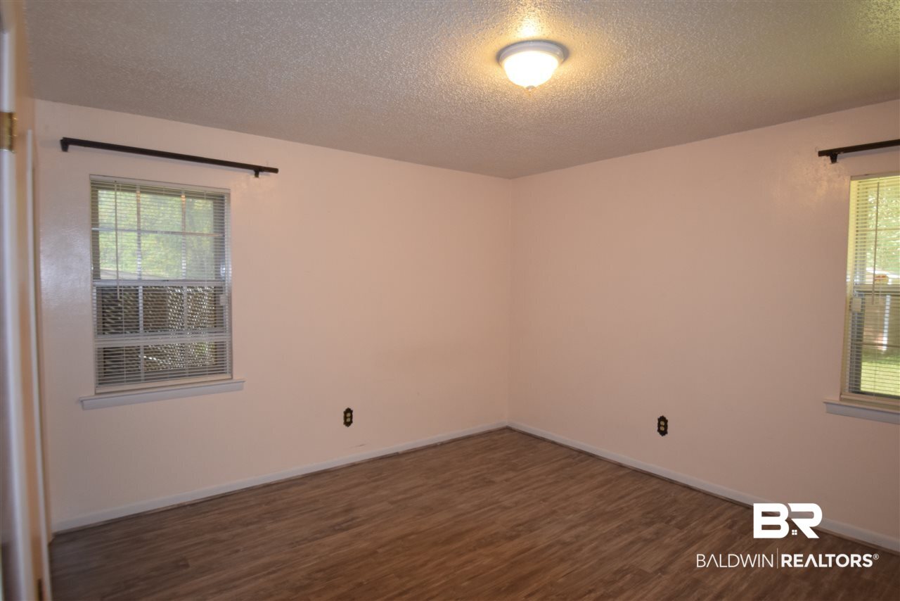 4162 Benson Drive Mobile, AL 36618 - Photo 9 of 22