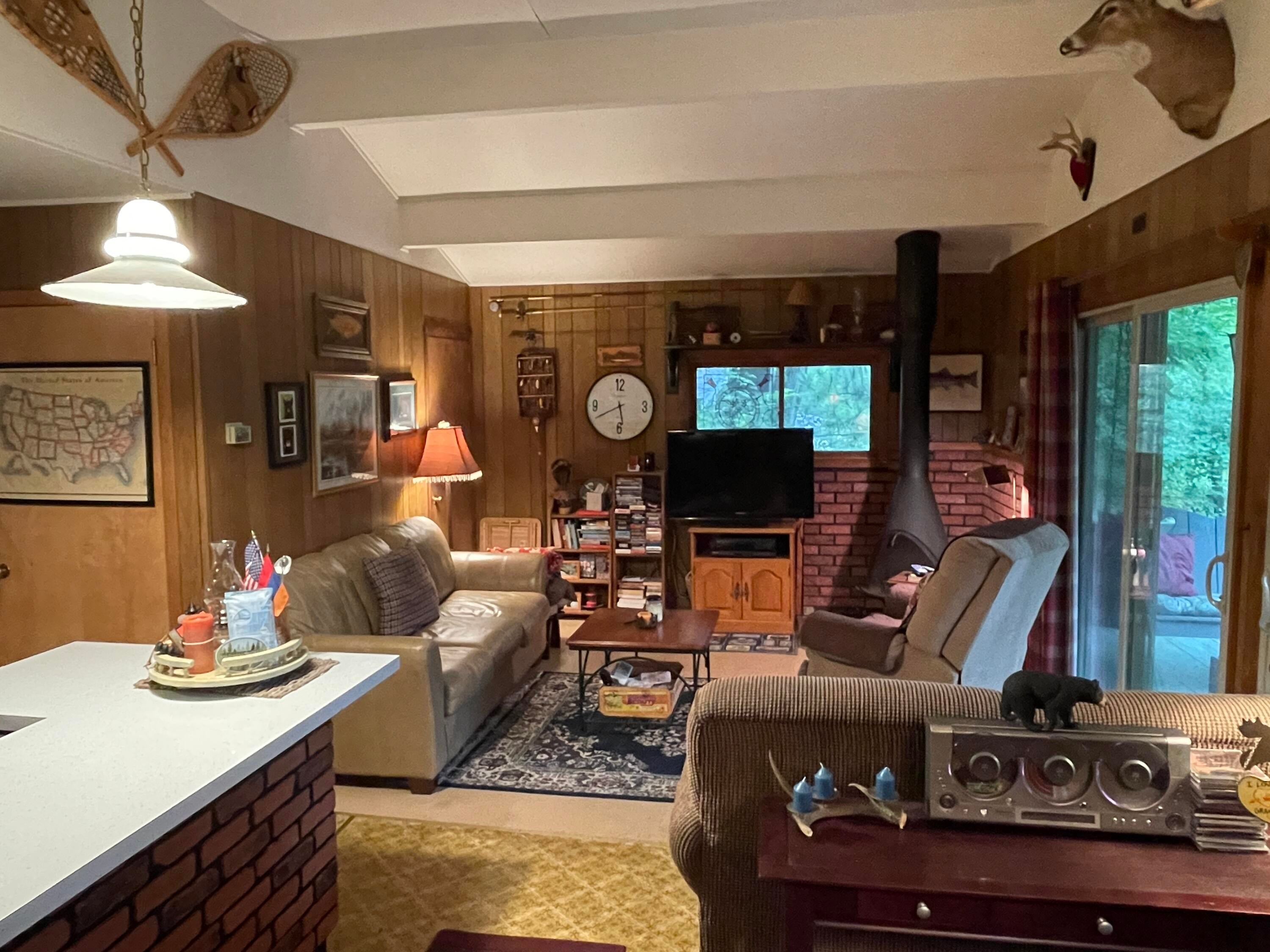 5375 Woodridge Road Lewiston, MI 49756 - Photo 10 of 30 Gallery Image 10