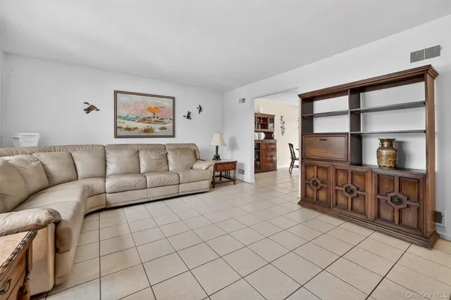 $799,999 | 38 Grange Avenue, Yonkers, NY 10710