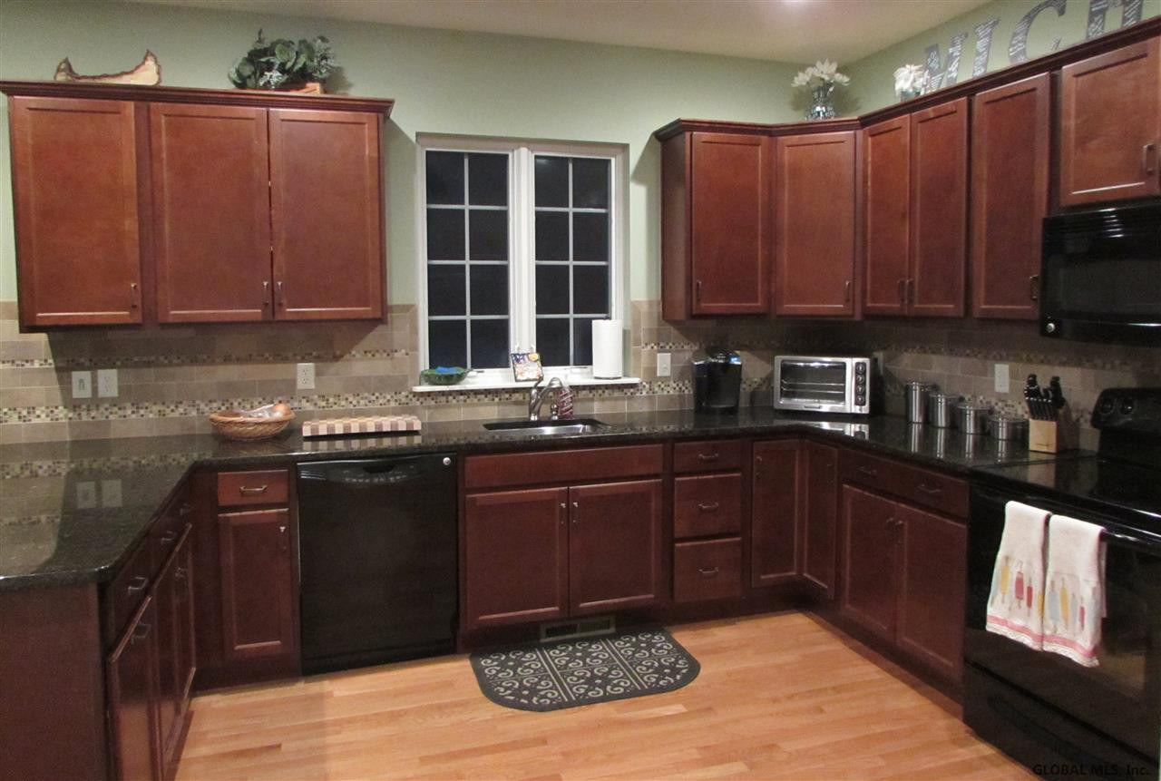26 Evans Road Malta, NY 12019 - Photo 8 of 25 Photo 8