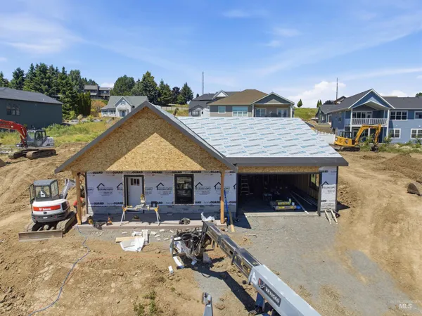 $565,000 | 2824 Cyprus Court, Moscow, ID 83843
