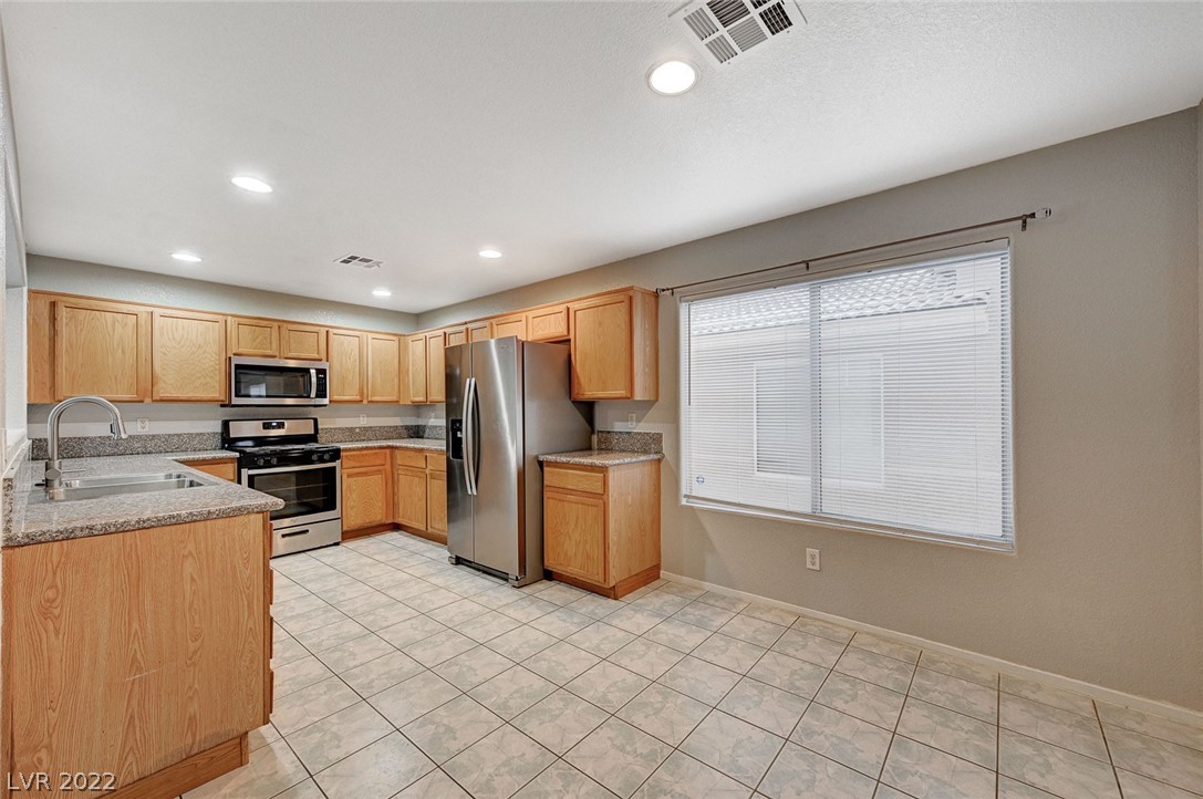 429 Riverton Road Henderson, NV 89015 - Photo 14 of 47